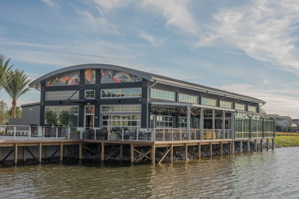 Canvas Restaurant Market 2000x1335 1