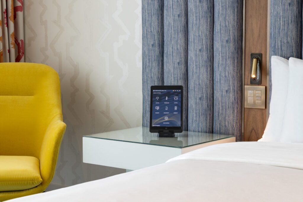 Lake Nona Wave Hotel One King Room iPad 1366x911 1